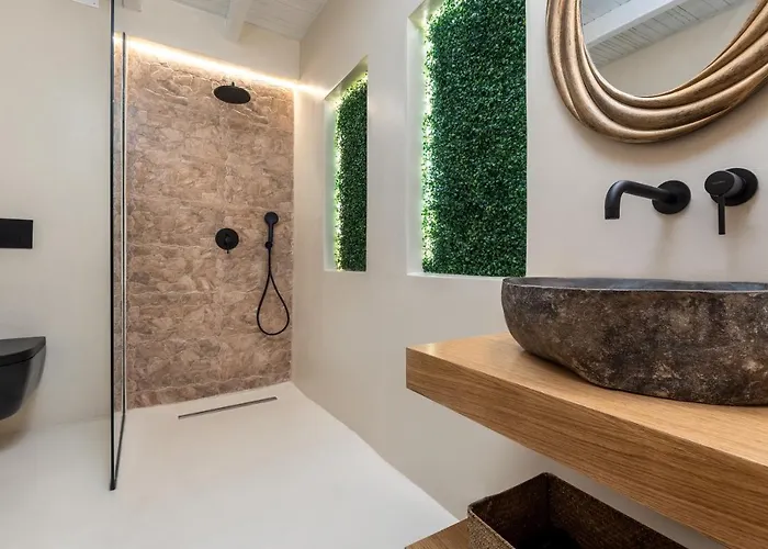 Voyaz Boutique & -old Town *